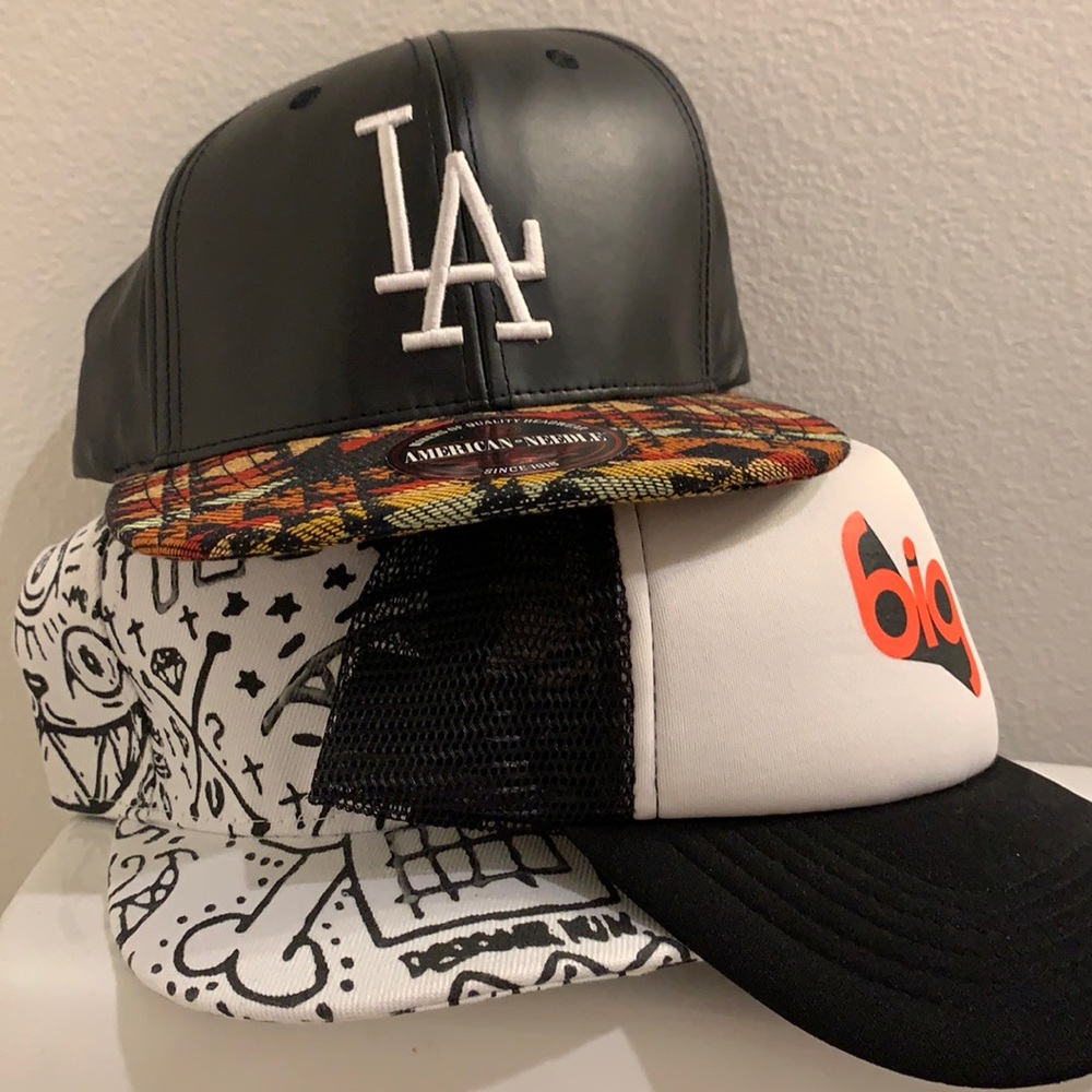 Bundle of hats